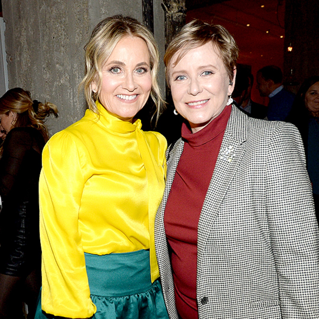 How Maureen McCormick and Eve Plumb Turned Brady Bunch Fame Into Dream(06)